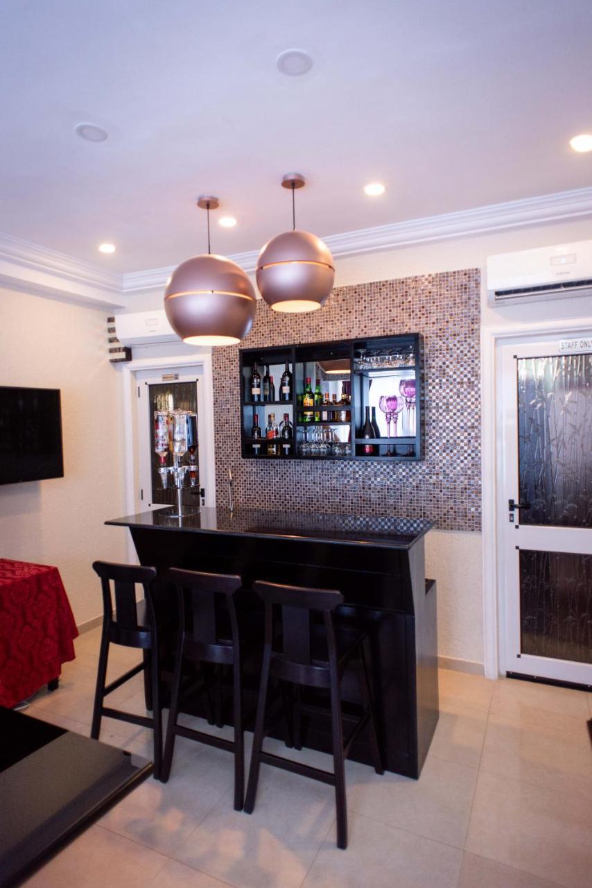 The Ritzz Exclusive Guest House Accra Extérieur photo